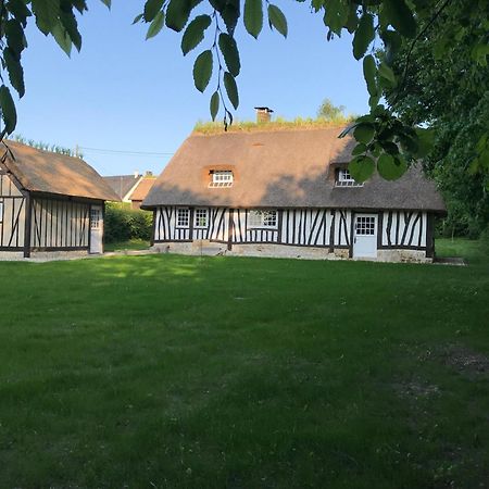 La Gloriette Gite Situe Dans La Propriete Dun Magnifique Manoir Vatteville Eksteriør billede