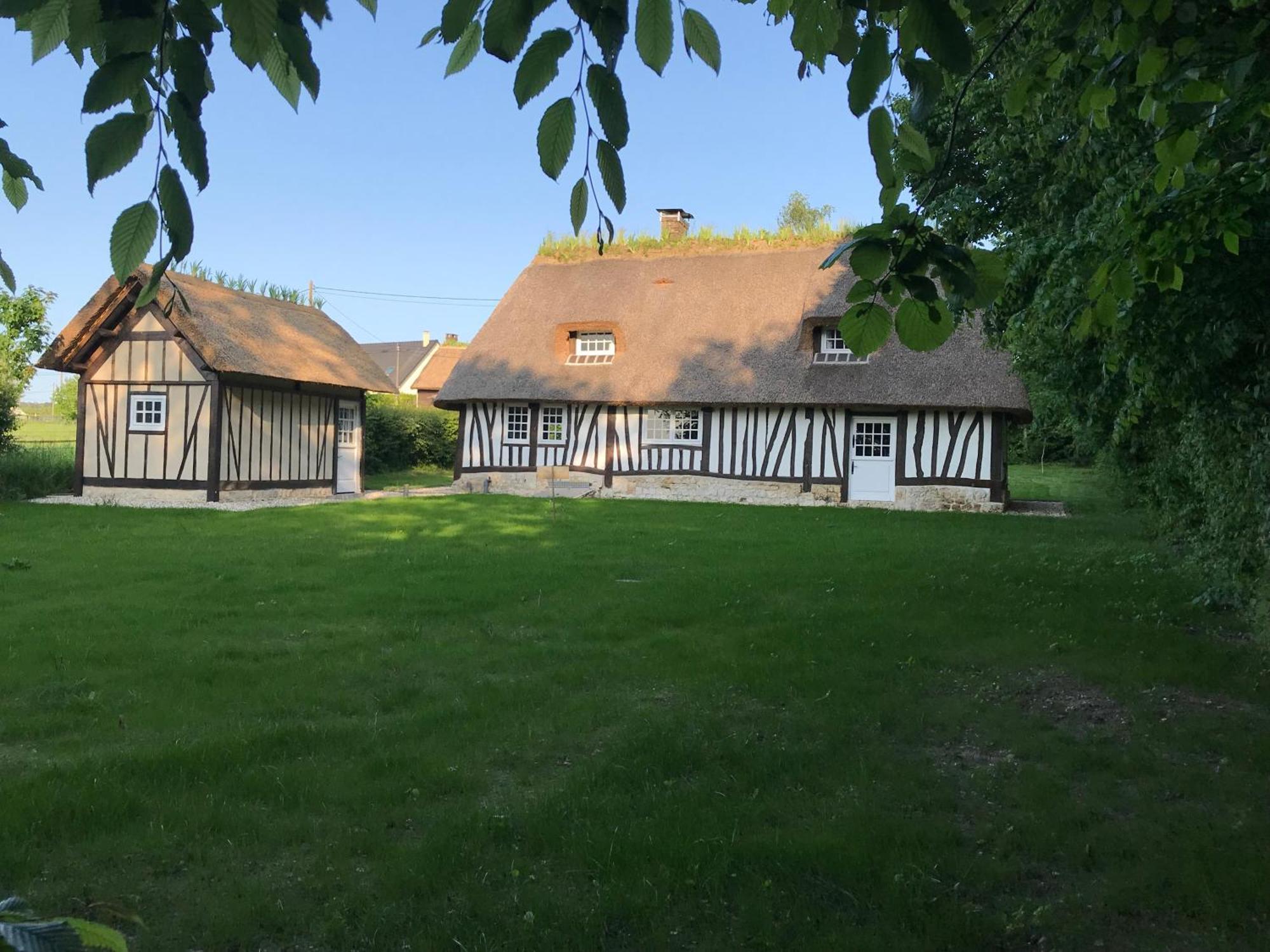 La Gloriette Gite Situe Dans La Propriete Dun Magnifique Manoir Vatteville Eksteriør billede